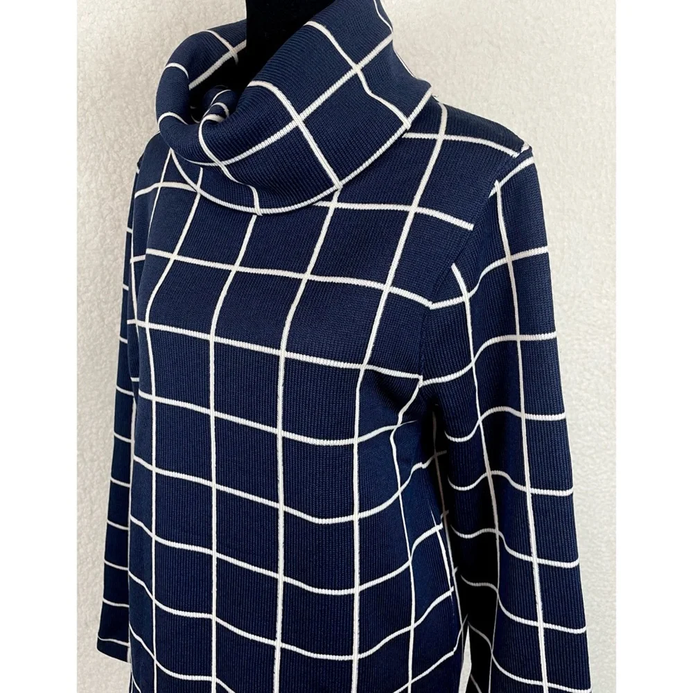 J. CREW • Blue/White Square Grid Windowpane Long Sleeve Turtleneck Sweater, L - Picture 4 of 15